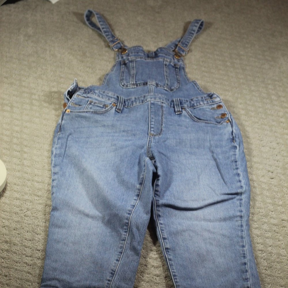 Universal Threads Size 26R Blue Jean Raw Hem Overalls